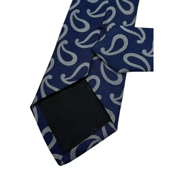 BOGGI Men's 100% Silk Necktie LUXURY Tie Blue Paisley W:2.8" EUC
